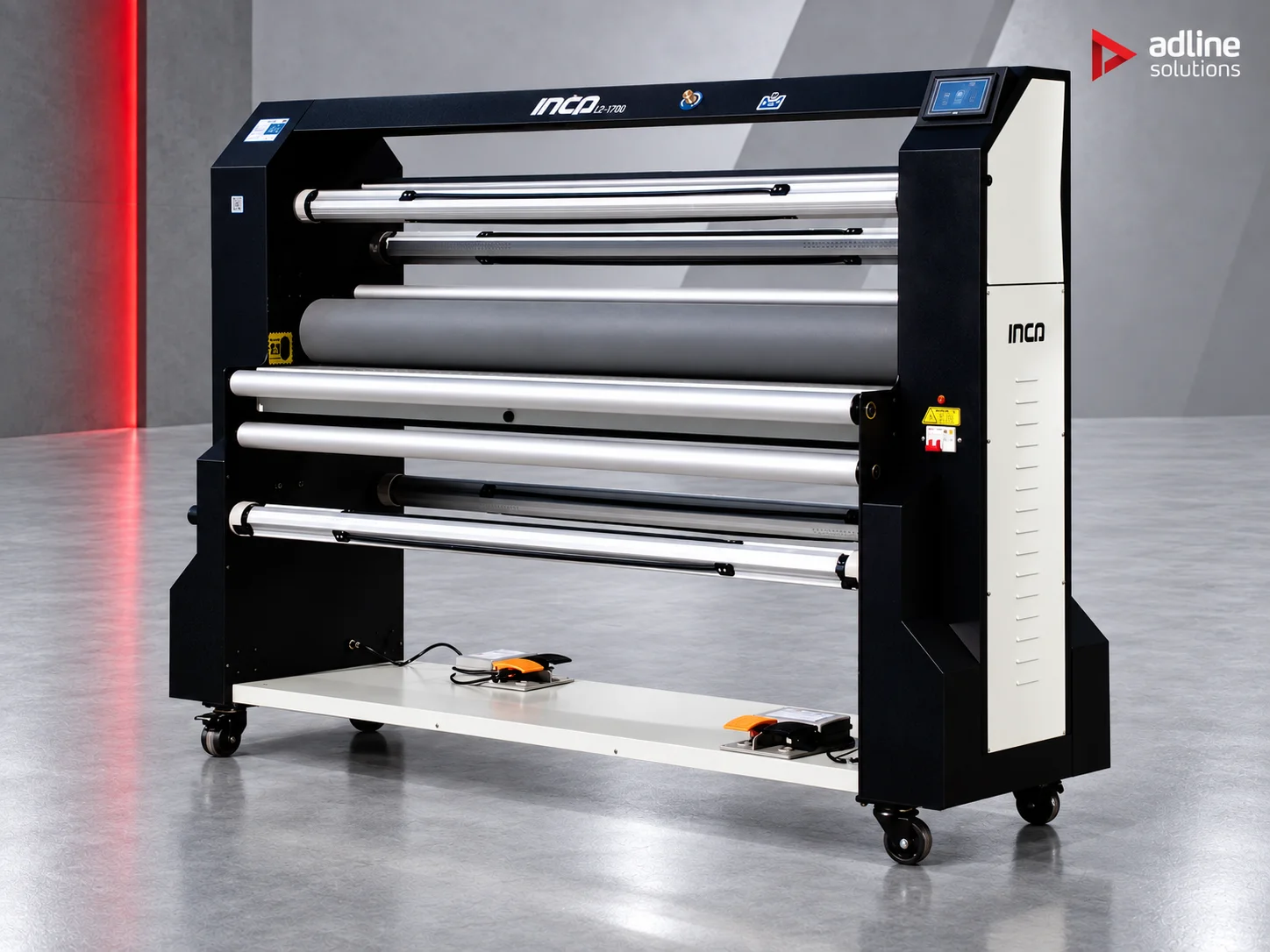 L2-1700 wide-format roll laminator, 45 m/min, with self-expanding shafts