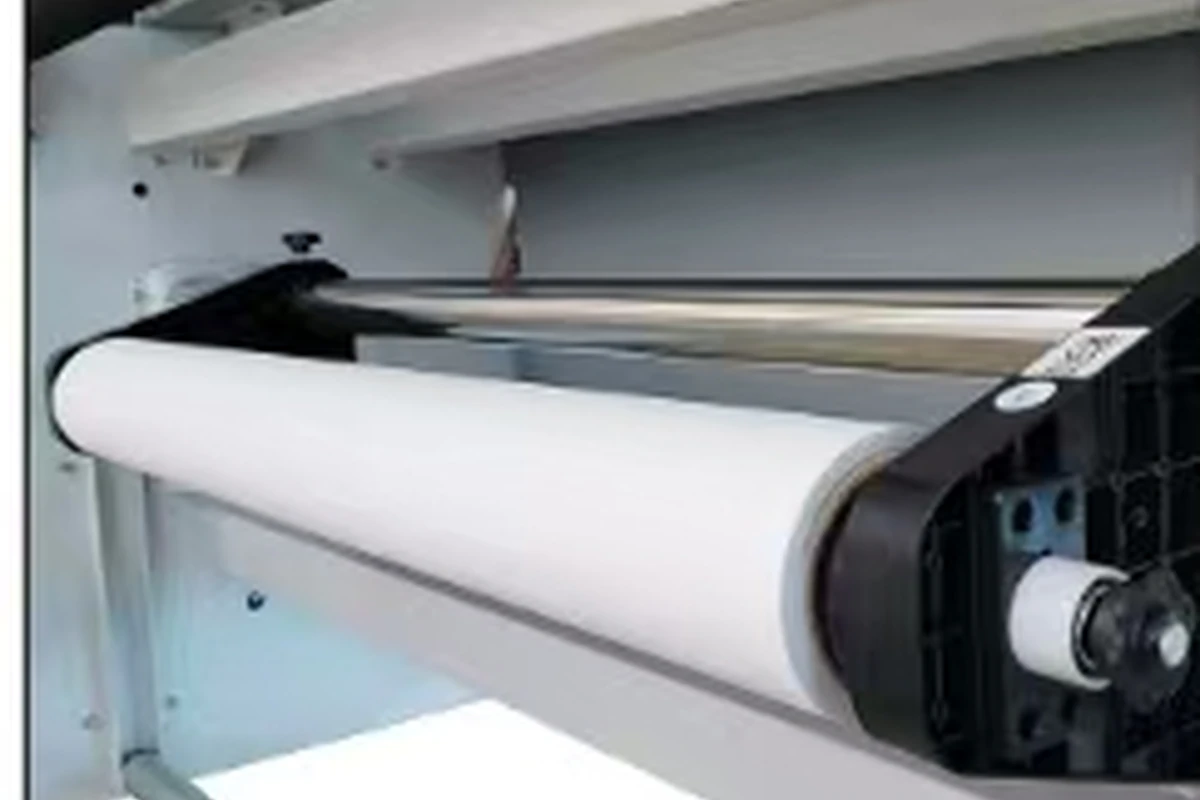 Two-bar four-clamp vinyl bracket media feed system (option)