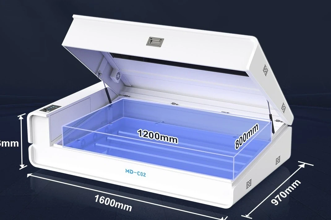 MD-C02 dimensions: 1600 x 970 x 433 mm machine, 1200 x 800 mm curing volume